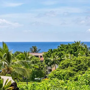 Holiday home Oceanfront With 2 Pools, Tennis Courts, And Expansive Ocean Views - 10-104, Kailua-Kona